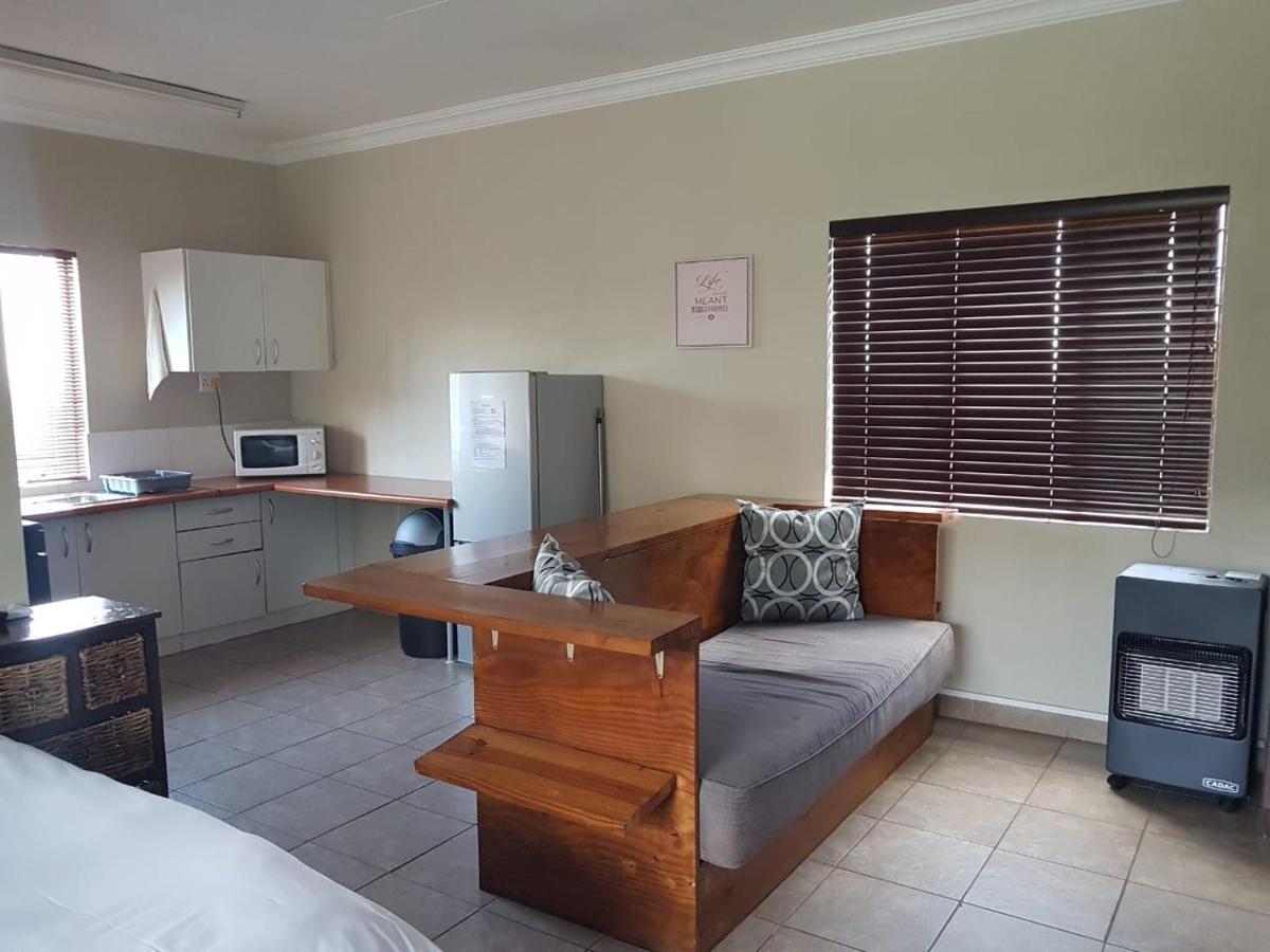 Private Apartments & Biz Stays פרטוריה מראה חיצוני תמונה