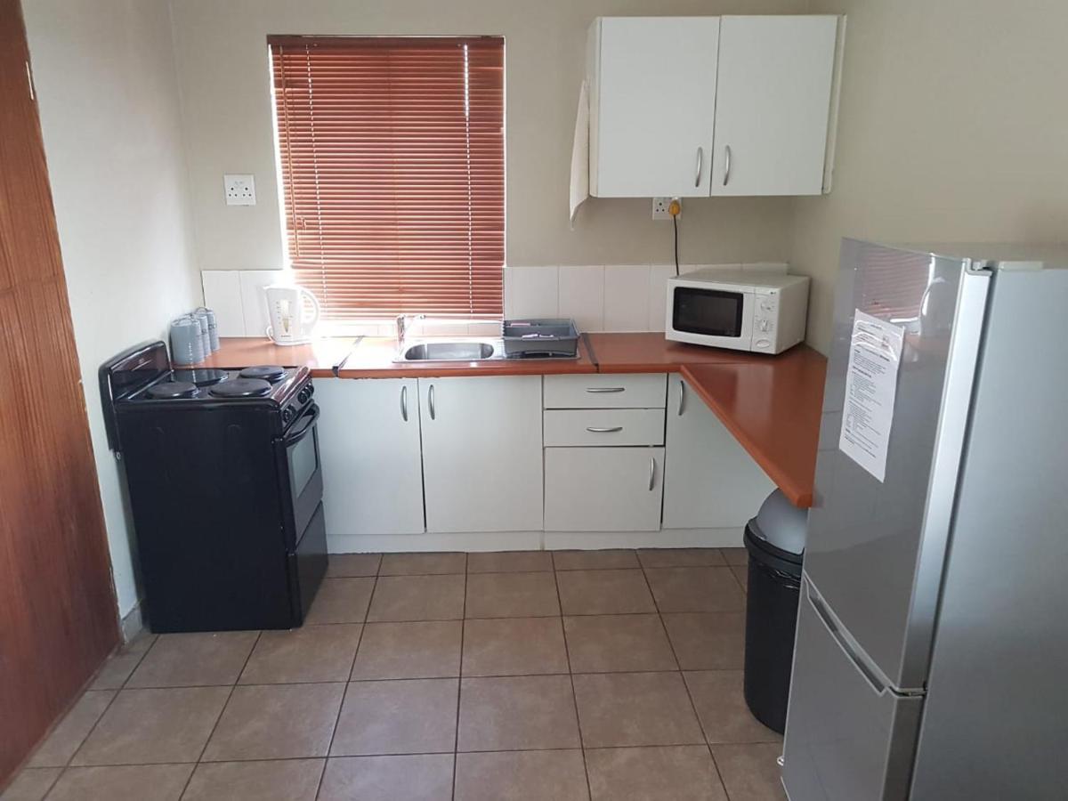 Private Apartments & Biz Stays פרטוריה מראה חיצוני תמונה