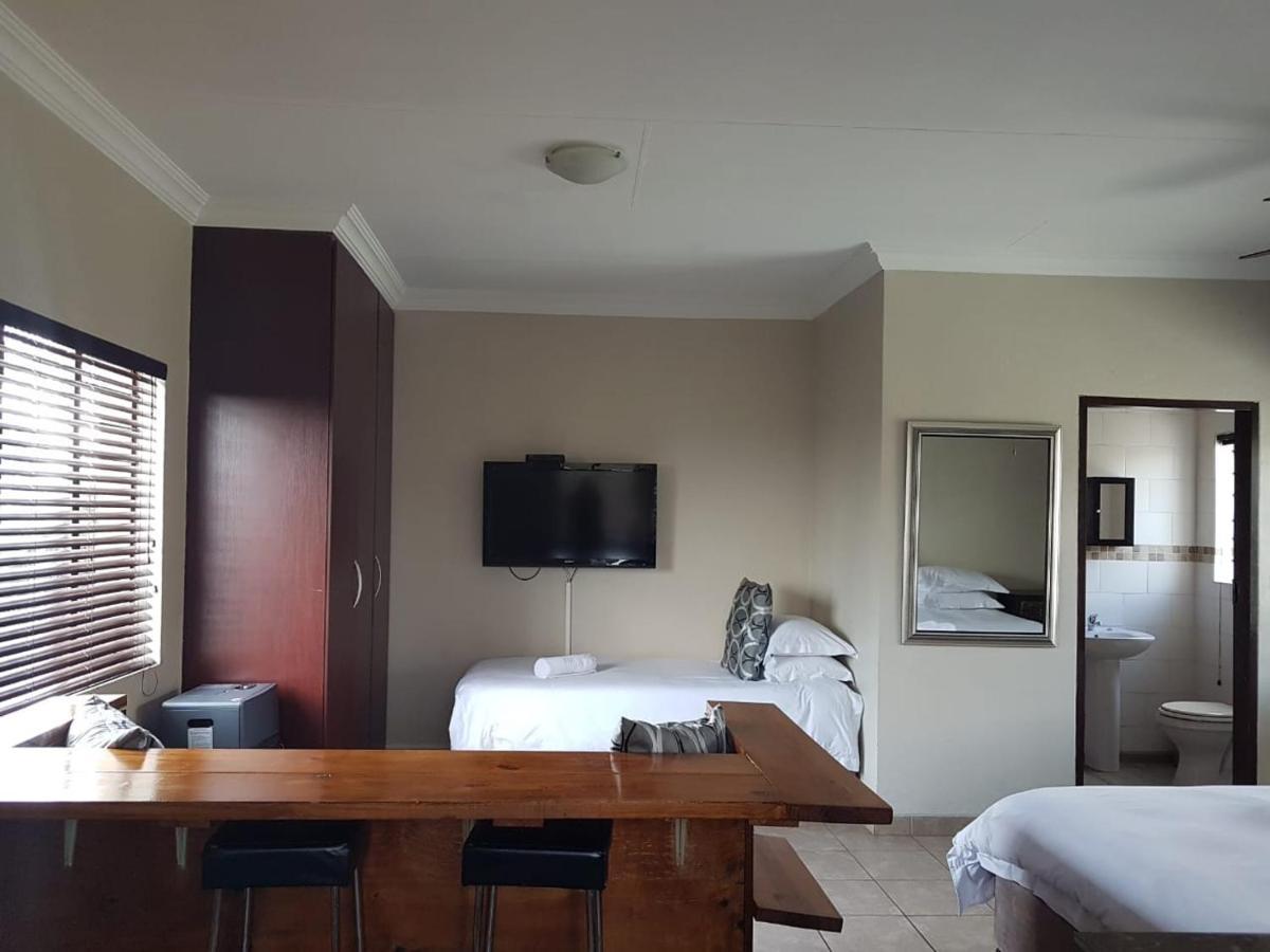 Private Apartments & Biz Stays פרטוריה מראה חיצוני תמונה