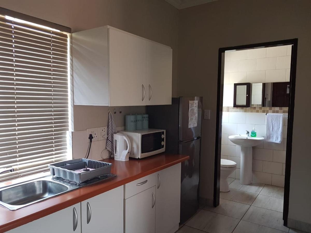 Private Apartments & Biz Stays פרטוריה מראה חיצוני תמונה