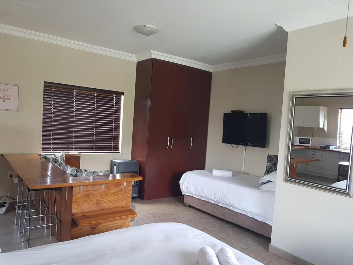 Private Apartments & Biz Stays פרטוריה מראה חיצוני תמונה