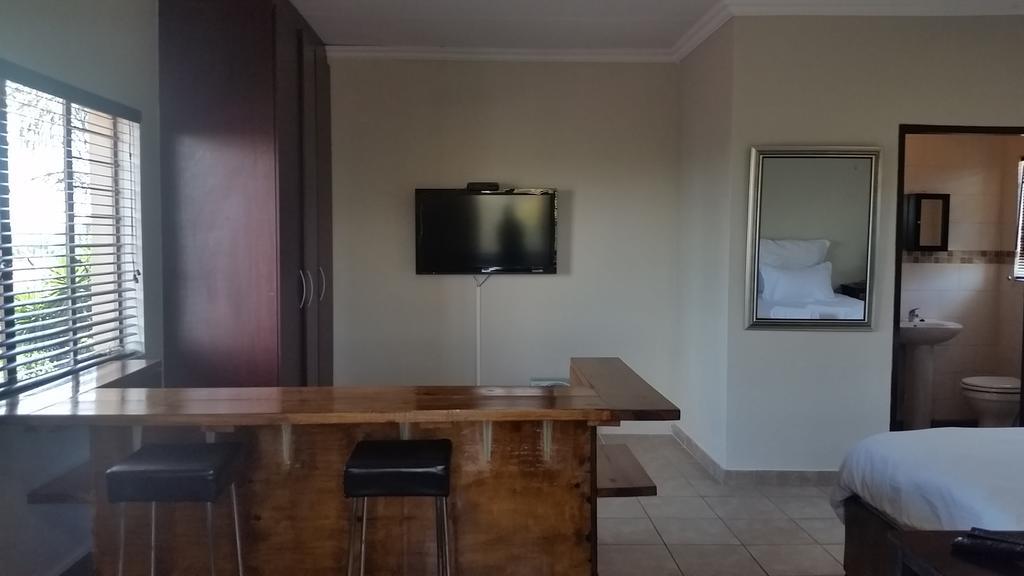 Private Apartments & Biz Stays פרטוריה מראה חיצוני תמונה