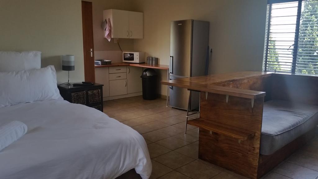 Private Apartments & Biz Stays פרטוריה מראה חיצוני תמונה