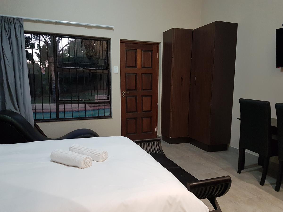 Private Apartments & Biz Stays פרטוריה מראה חיצוני תמונה