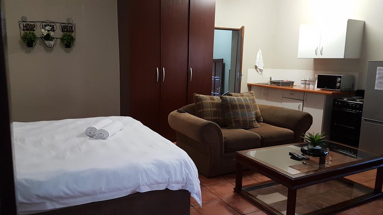 Private Apartments & Biz Stays פרטוריה מראה חיצוני תמונה